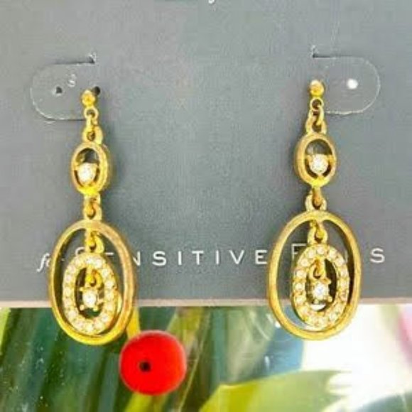 Museum Collection Sensitive Ears Hypo-allergenic Gold-tone CZ dangle earrings - Picture 1 of 8